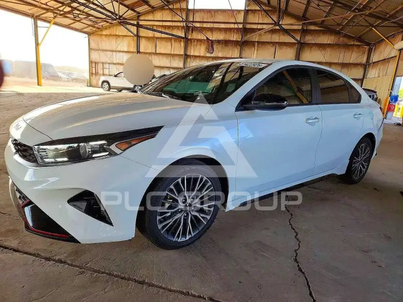 2024 KIA Forte фото