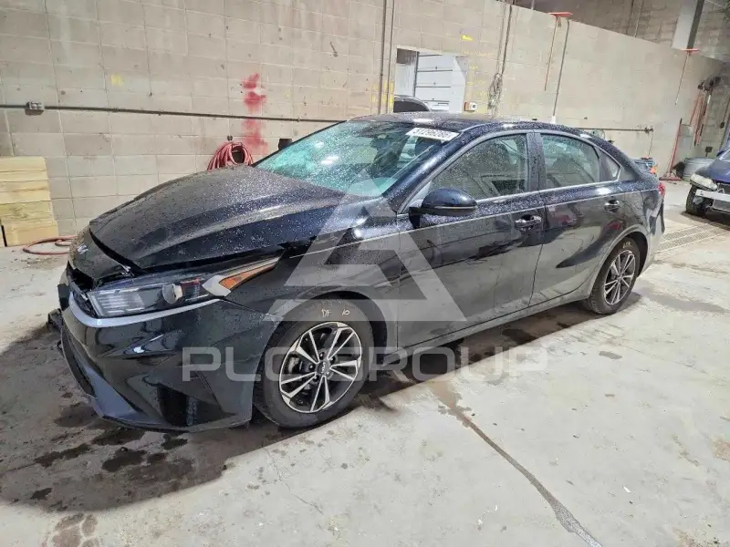 2024 KIA Forte фото