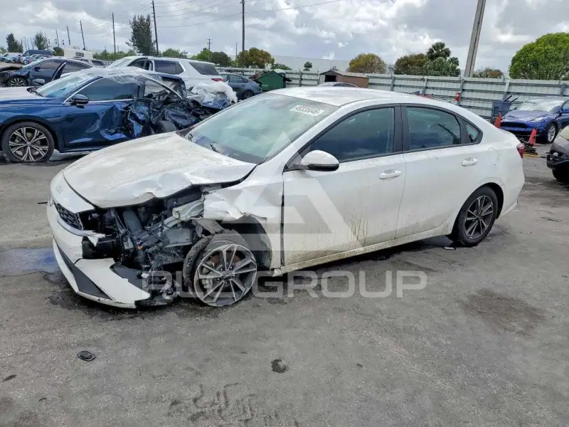 2024 KIA Forte photo