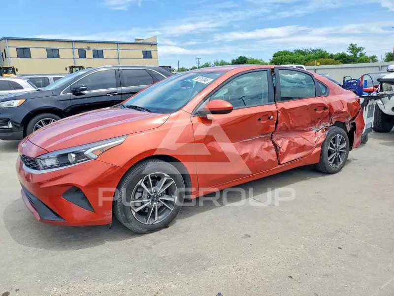 2024 KIA Forte фото