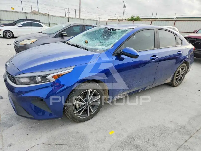 2024 KIA Forte photo