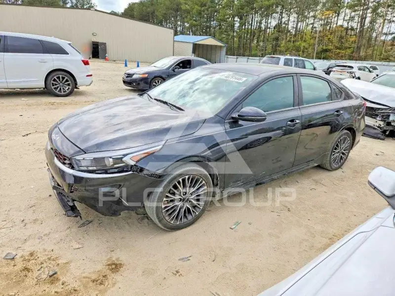 2024 KIA Forte фото