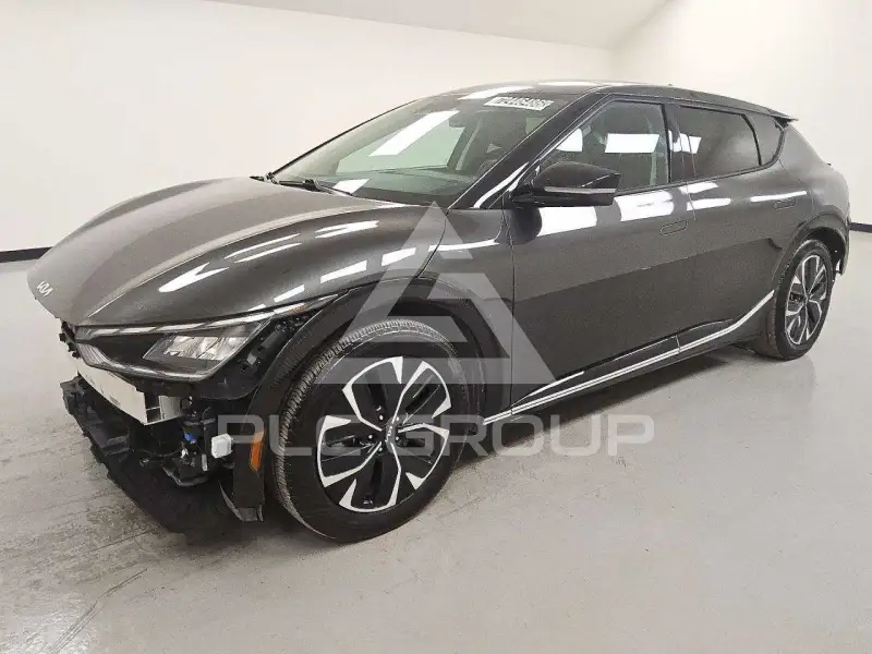 2024 KIA EV6 photo