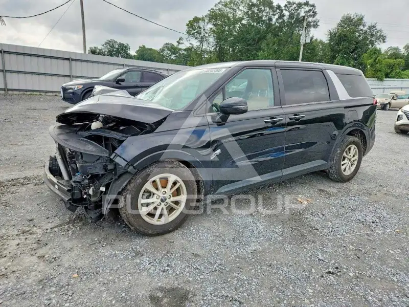 2024 KIA Carnival photo