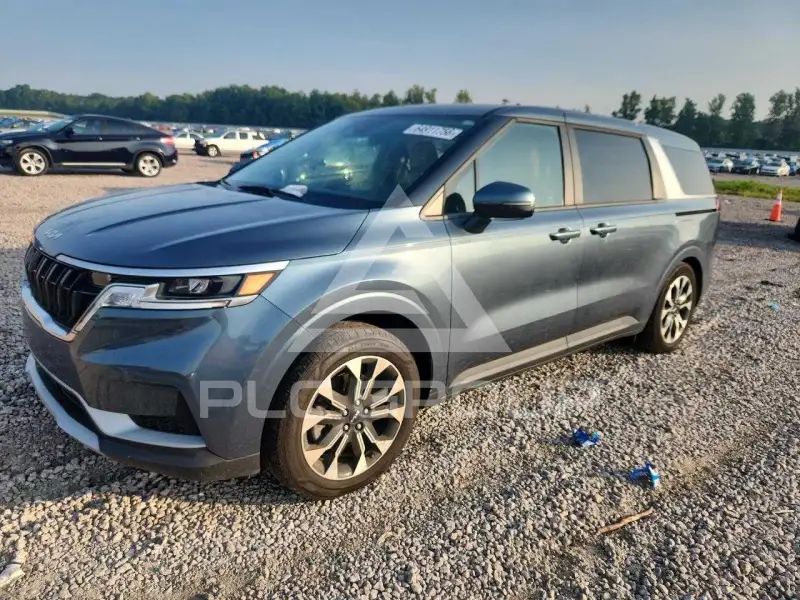 2024 KIA Carnival photo