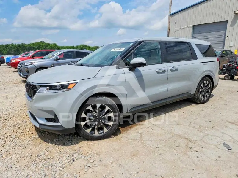 2024 KIA  photo