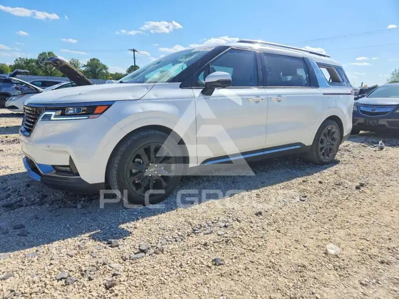 2024 KIA Carnival photo