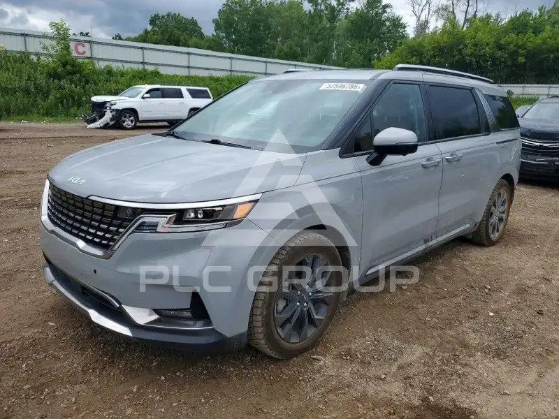 2024 KIA Carnival фото