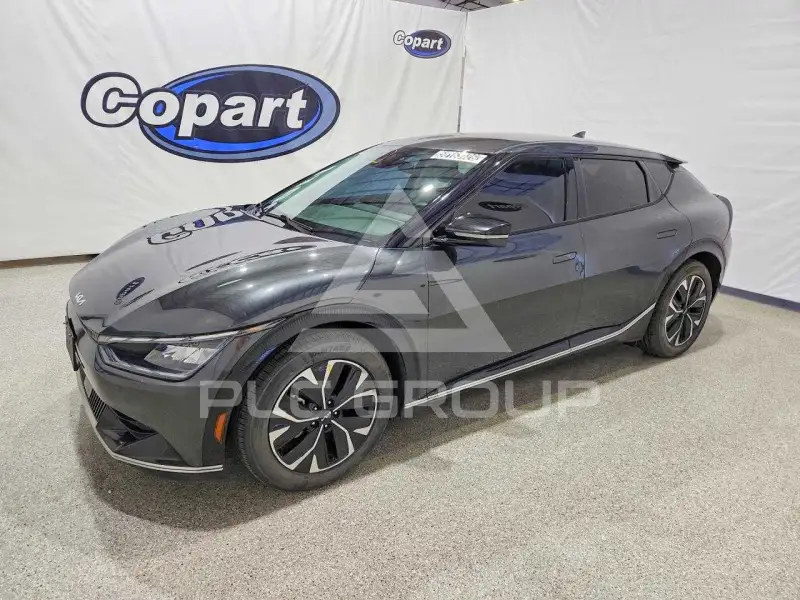 2024 KIA  photo