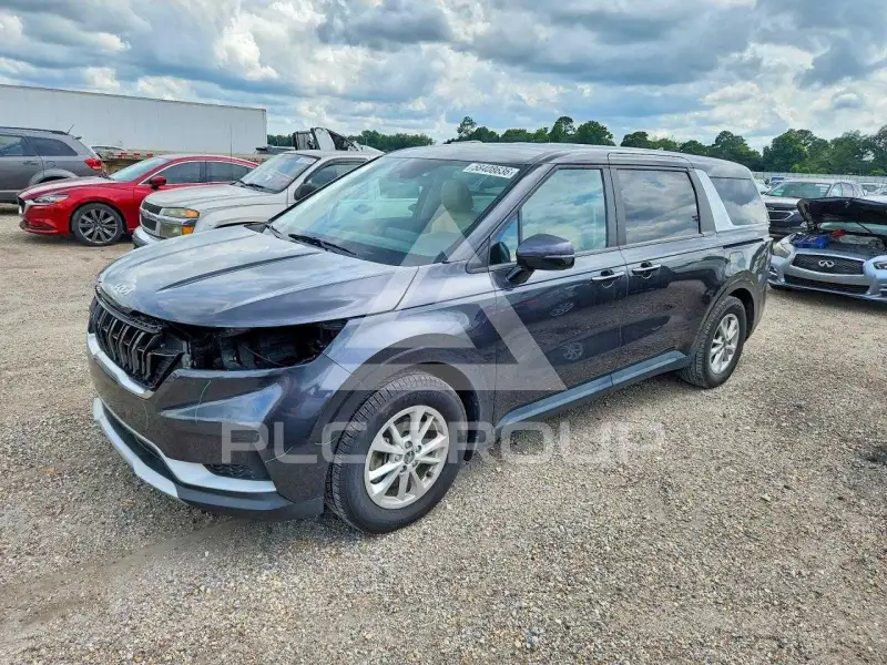 2024 KIA Carnival photo