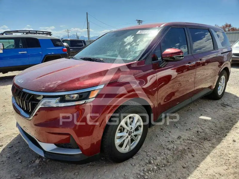 2024 KIA Carnival фото