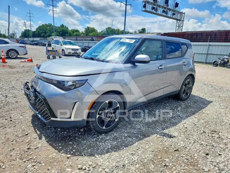 2024 KIA Soul фото