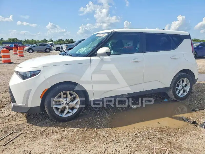 2024 KIA Soul фото