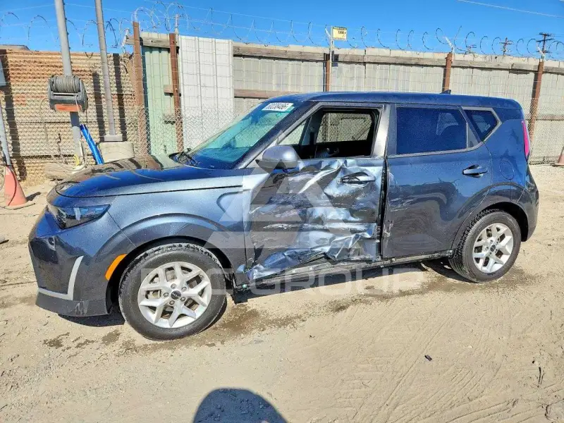 2024 KIA Soul фото