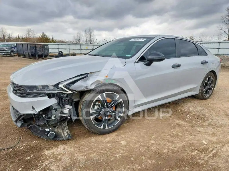 2024 KIA K5 фото