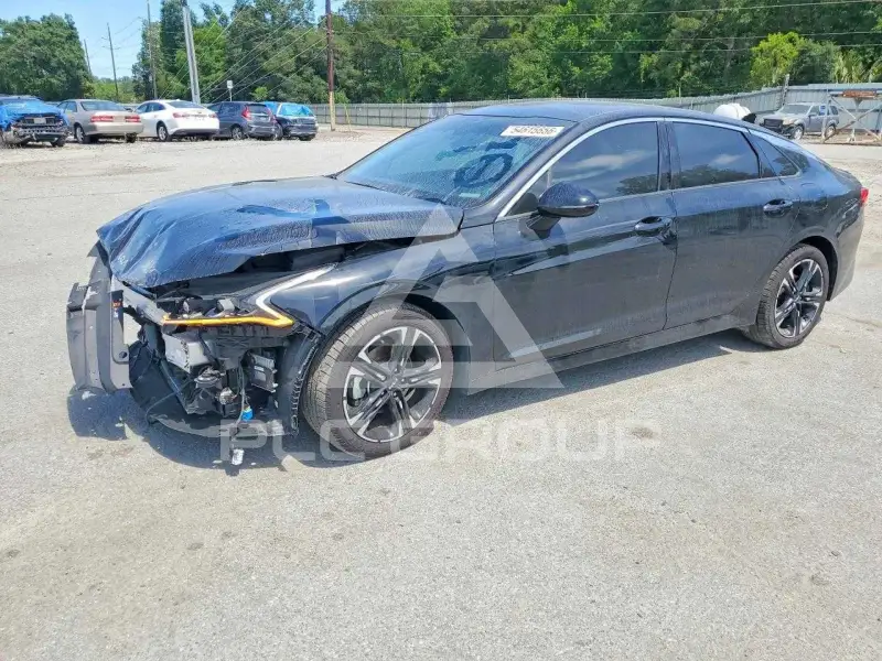 2024 KIA K5 фото