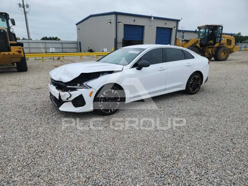 2024 KIA K5 фото