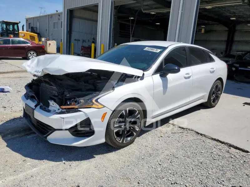 2024 KIA K5 фото