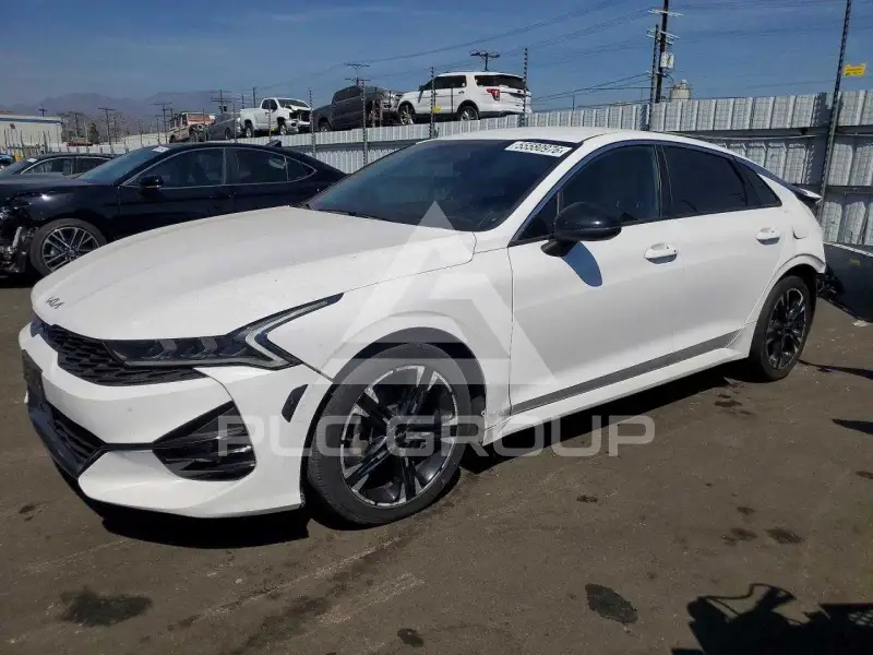 2024 KIA K5 фото