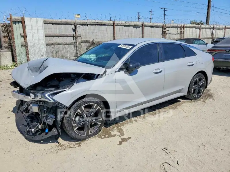 2024 KIA K5 фото