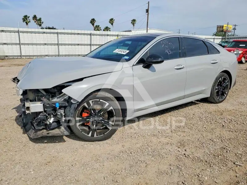 2024 KIA K5 photo