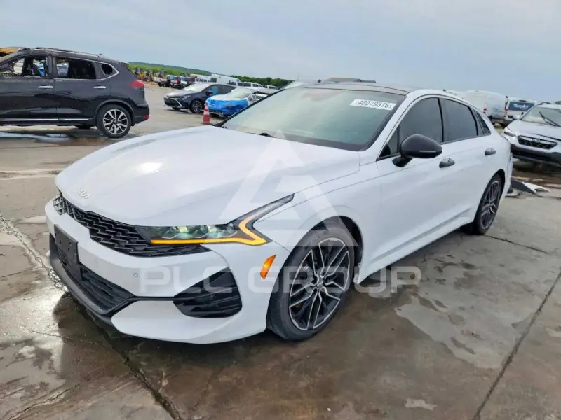 2024 KIA K5 фото
