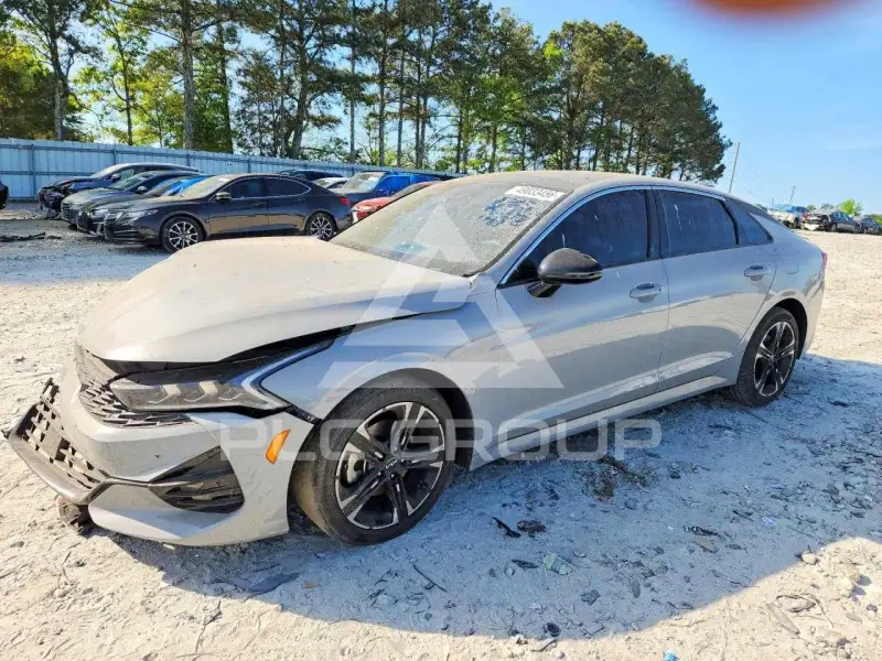 2024 KIA K5 фото