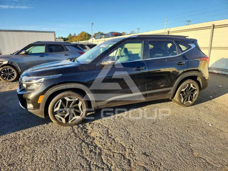 2024 KIA Seltos фото