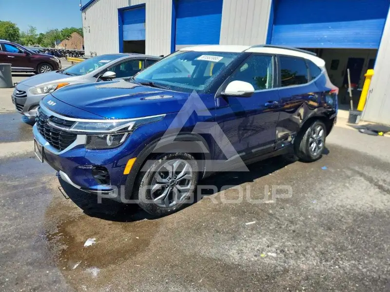 2024 KIA Seltos фото