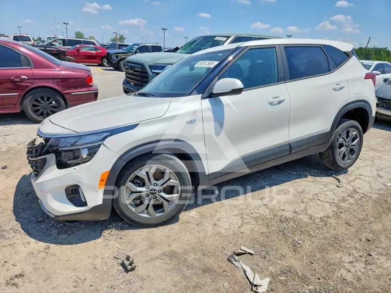 2024 KIA Seltos фото