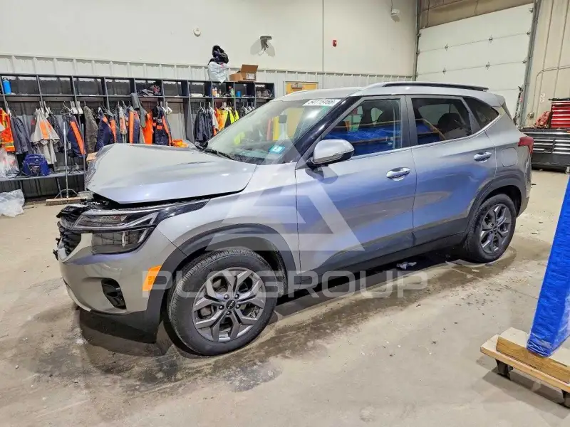 2024 KIA Seltos фото