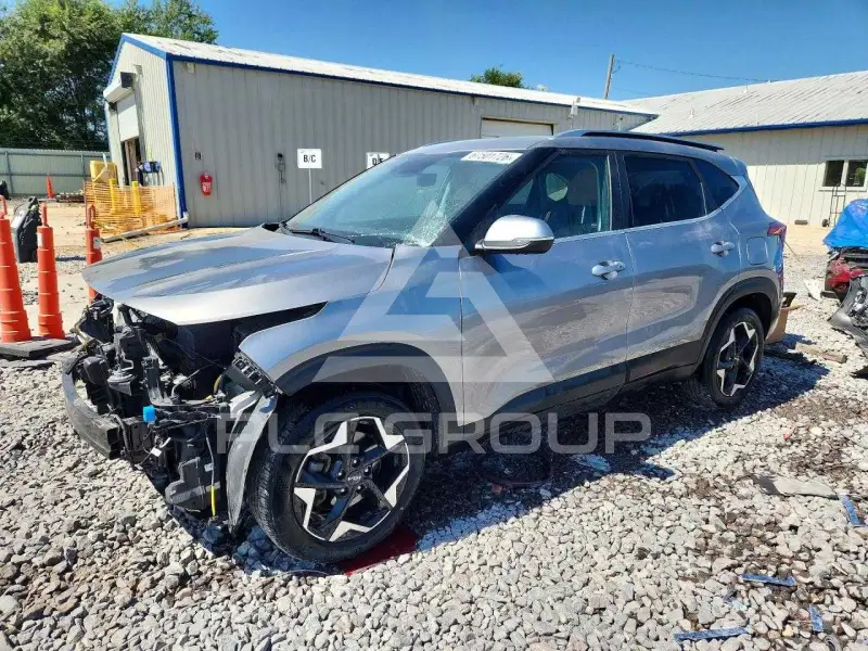 2024 KIA Seltos photo