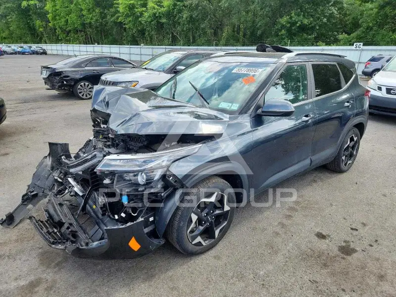 2024 KIA Seltos фото