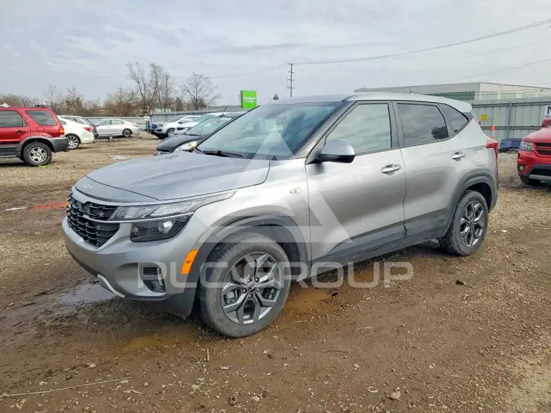 2024 KIA Seltos фото