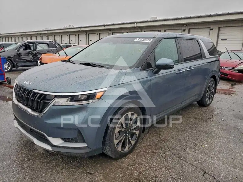 2024 KIA Carnival фото