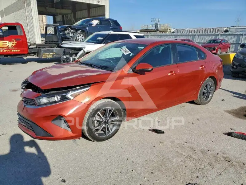 2024 KIA Forte фото