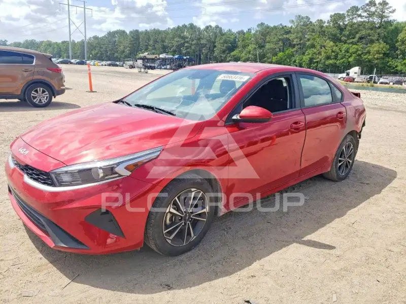 2024 KIA Forte фото