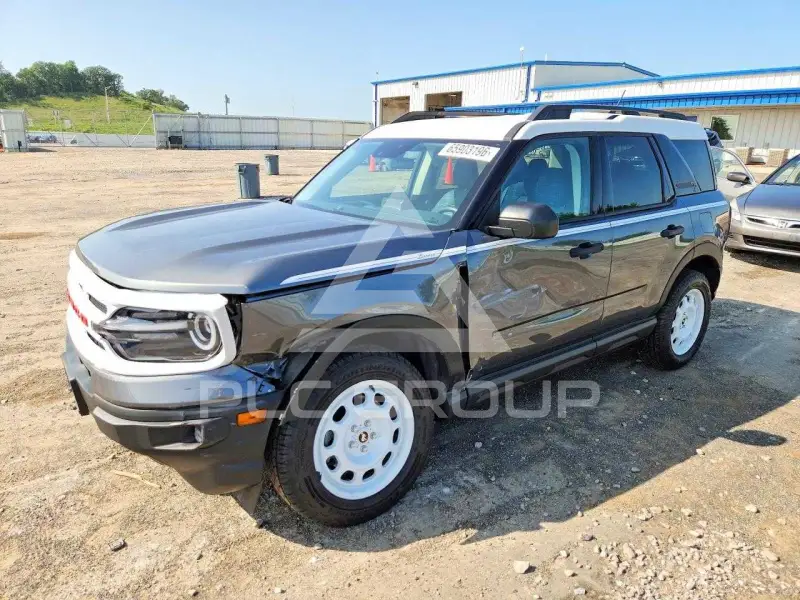2024 Ford BRONCO фото