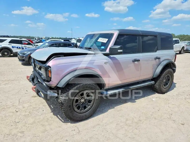 2024 Ford BRONCO photo
