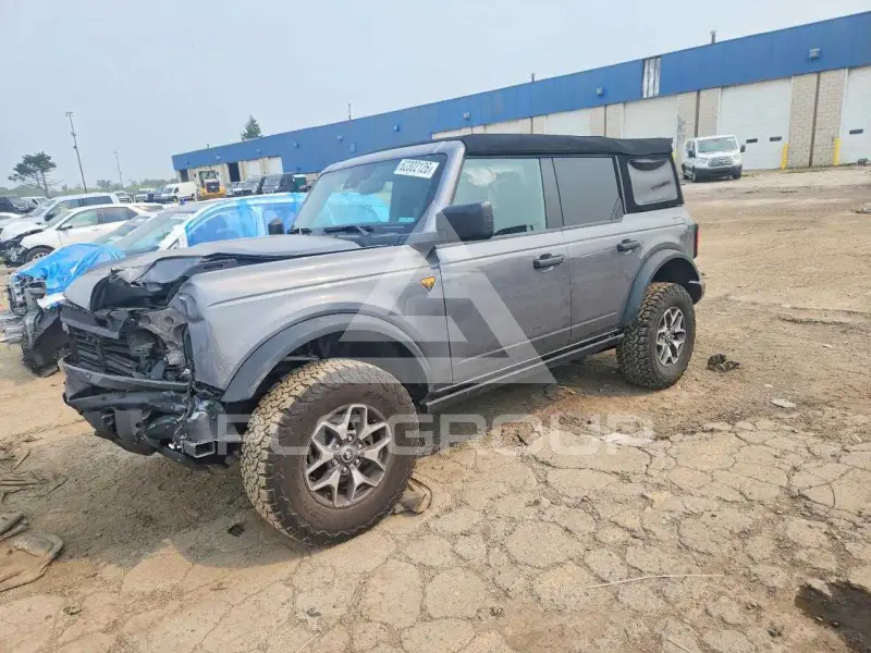 2024 Ford BRONCO фото