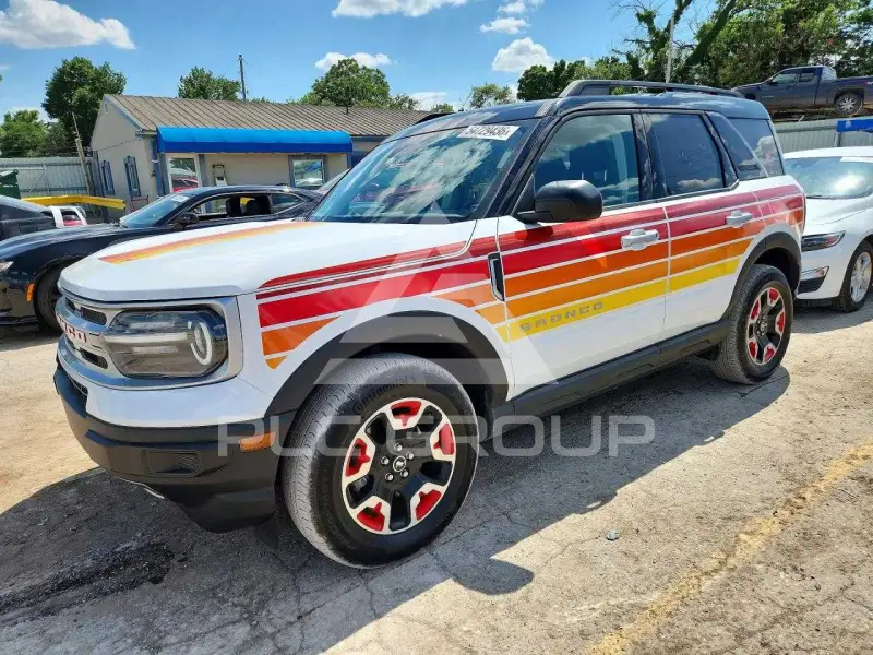 2024 Ford BRONCO photo