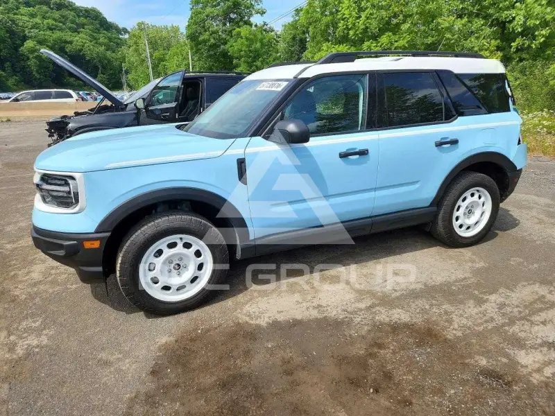 2024 Ford BRONCO photo
