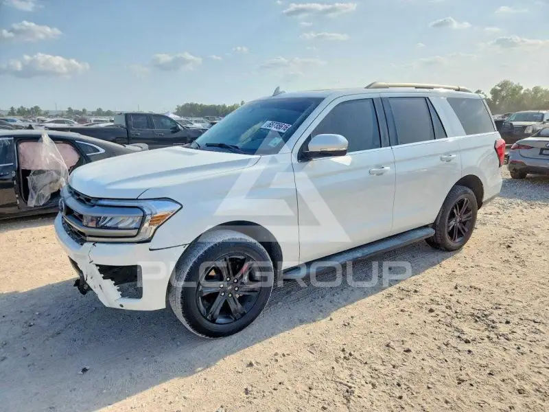 2024 Ford EXPEDITION photo