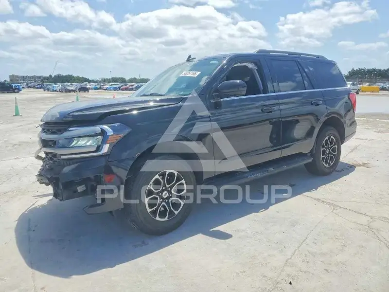 2024 Ford EXPEDITION photo