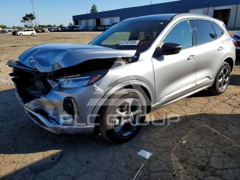 2024 Ford ESCAPE photo