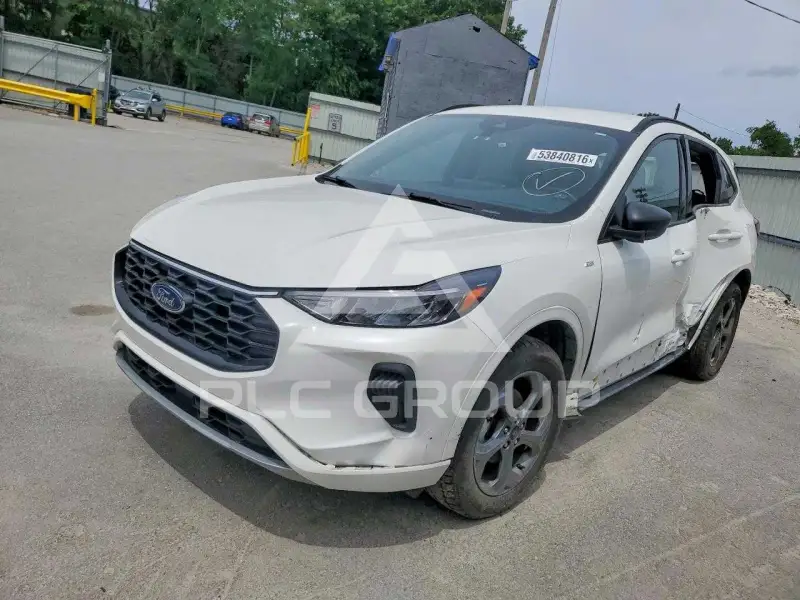 2024 Ford ESCAPE photo