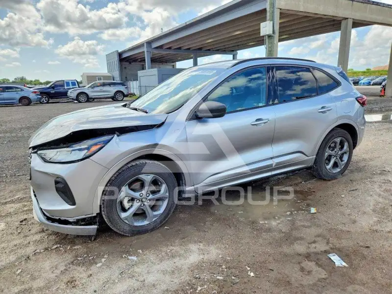 2024 Ford ESCAPE фото