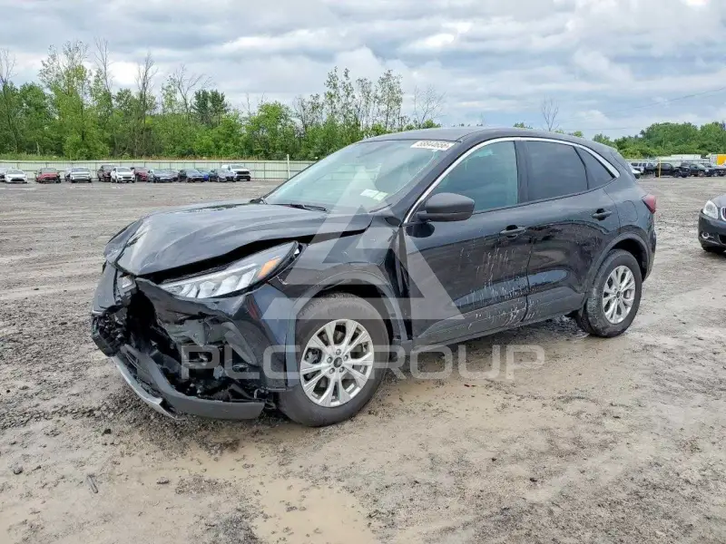 2024 Ford ESCAPE photo