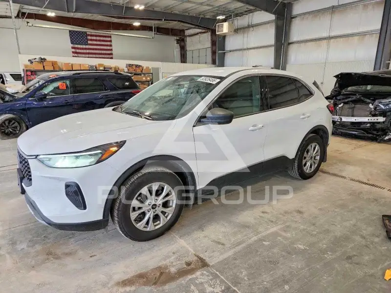 2024 Ford ESCAPE photo