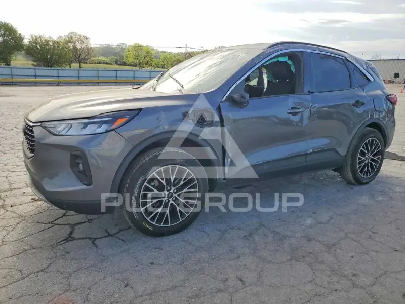 2024 Ford ESCAPE photo